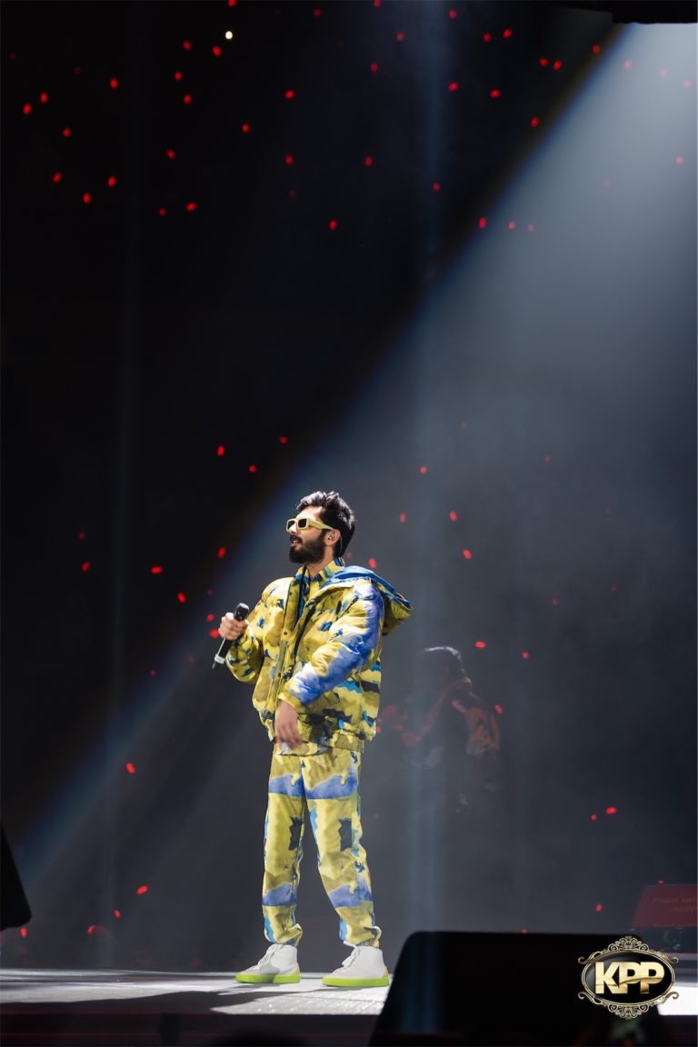 Kash Patel Productions Anirudh Once Upon A Time World Tour Live Show April 14th 2023 Seattle WA Angel Of The Winds Arena Dot Matrix Creatives 28